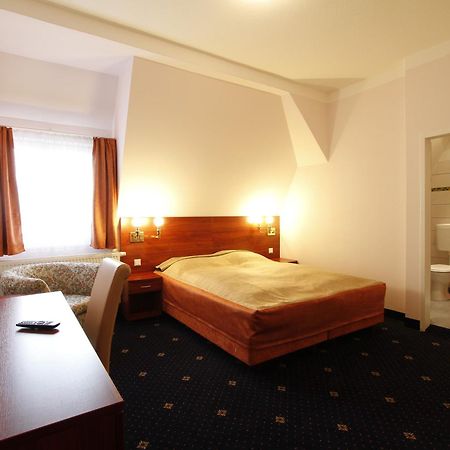 Hotel Preuss Im Dammtorpalais 함브루크 외부 사진