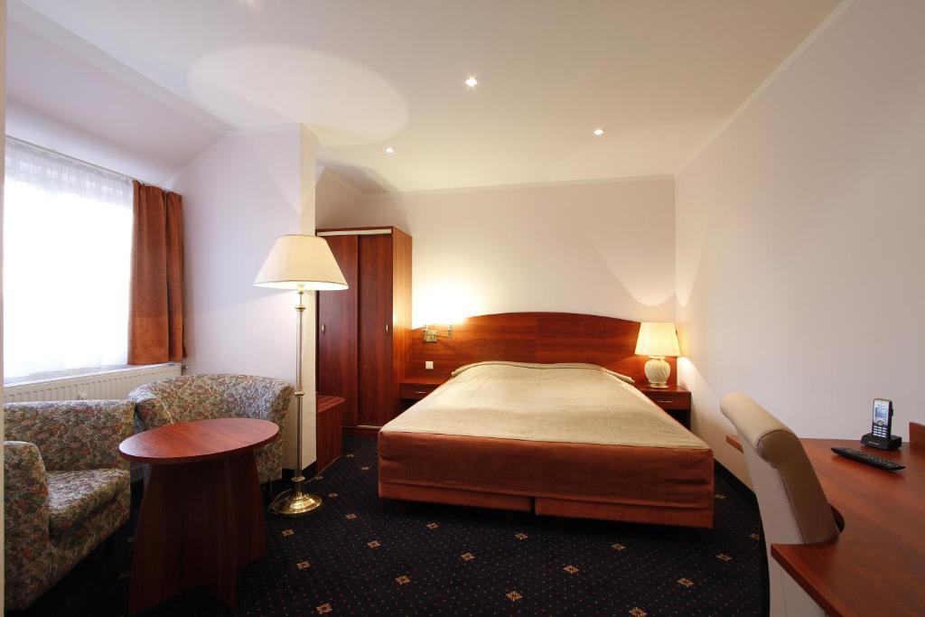 Hotel Preuss Im Dammtorpalais 함브루크 객실 사진